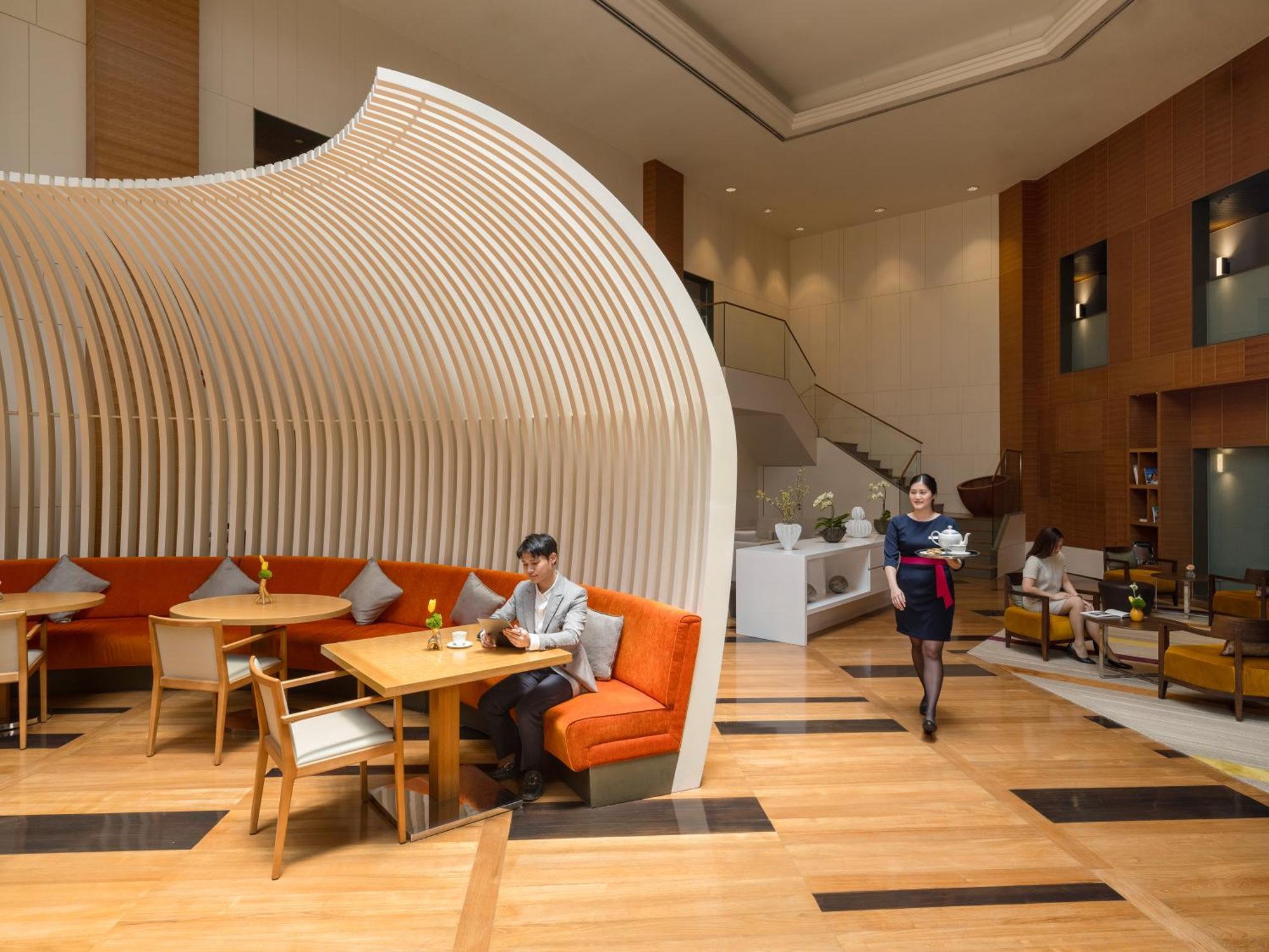 Crowne Plaza Lumpini Park By Ihg 曼谷