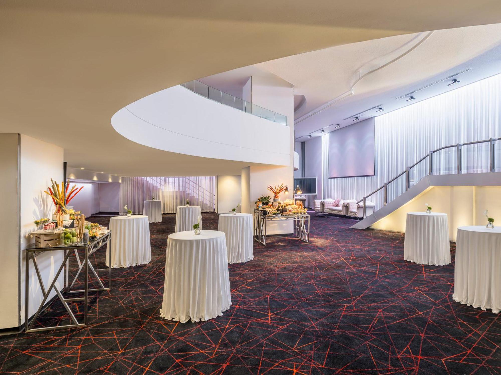 Crowne Plaza Lumpini Park By Ihg 酒店 5*